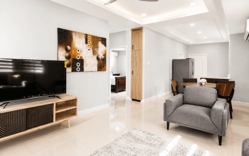 The Vista — Mahoe Manor